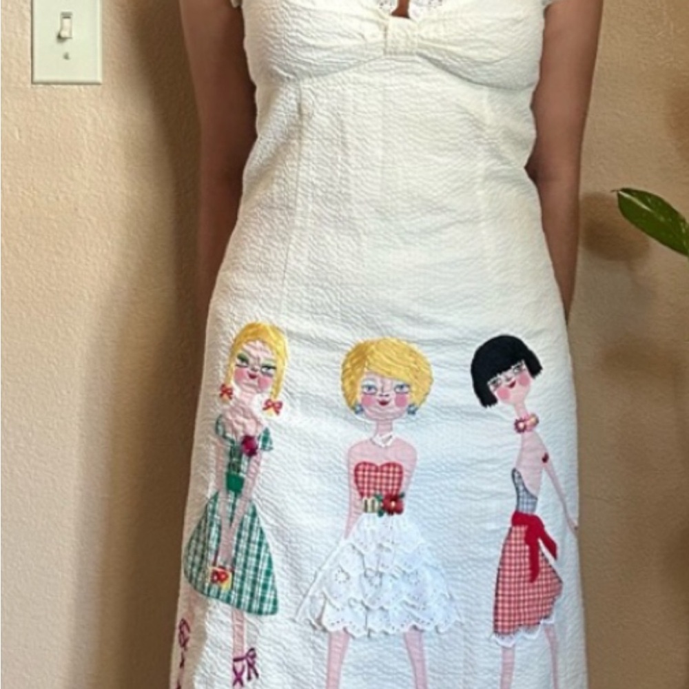 Moschino doll dress ISO